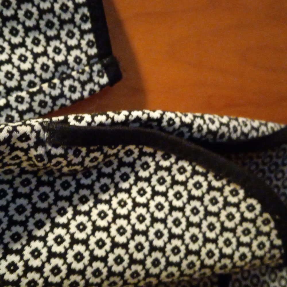 Max Studio Black & White Tunic - Picture 4 of 8